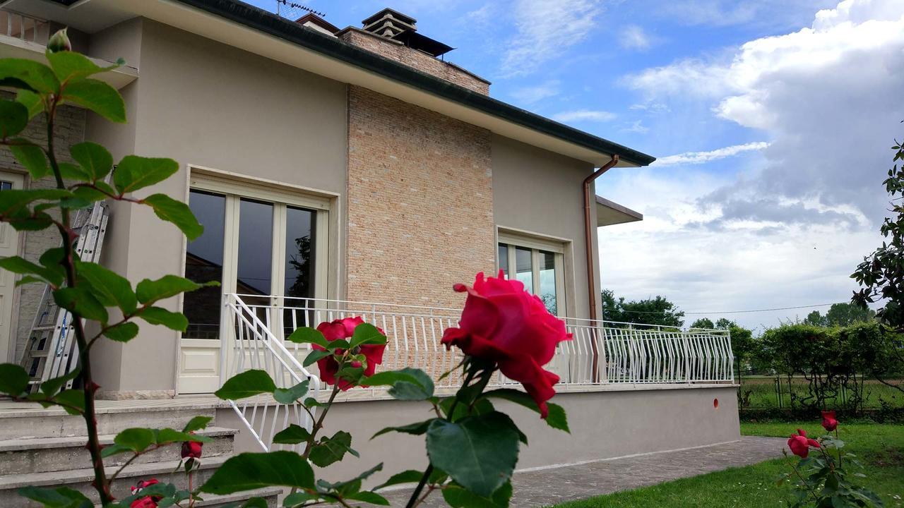 مبيت وإفطار لوكا La Locanda Francigena المظهر الخارجي الصورة